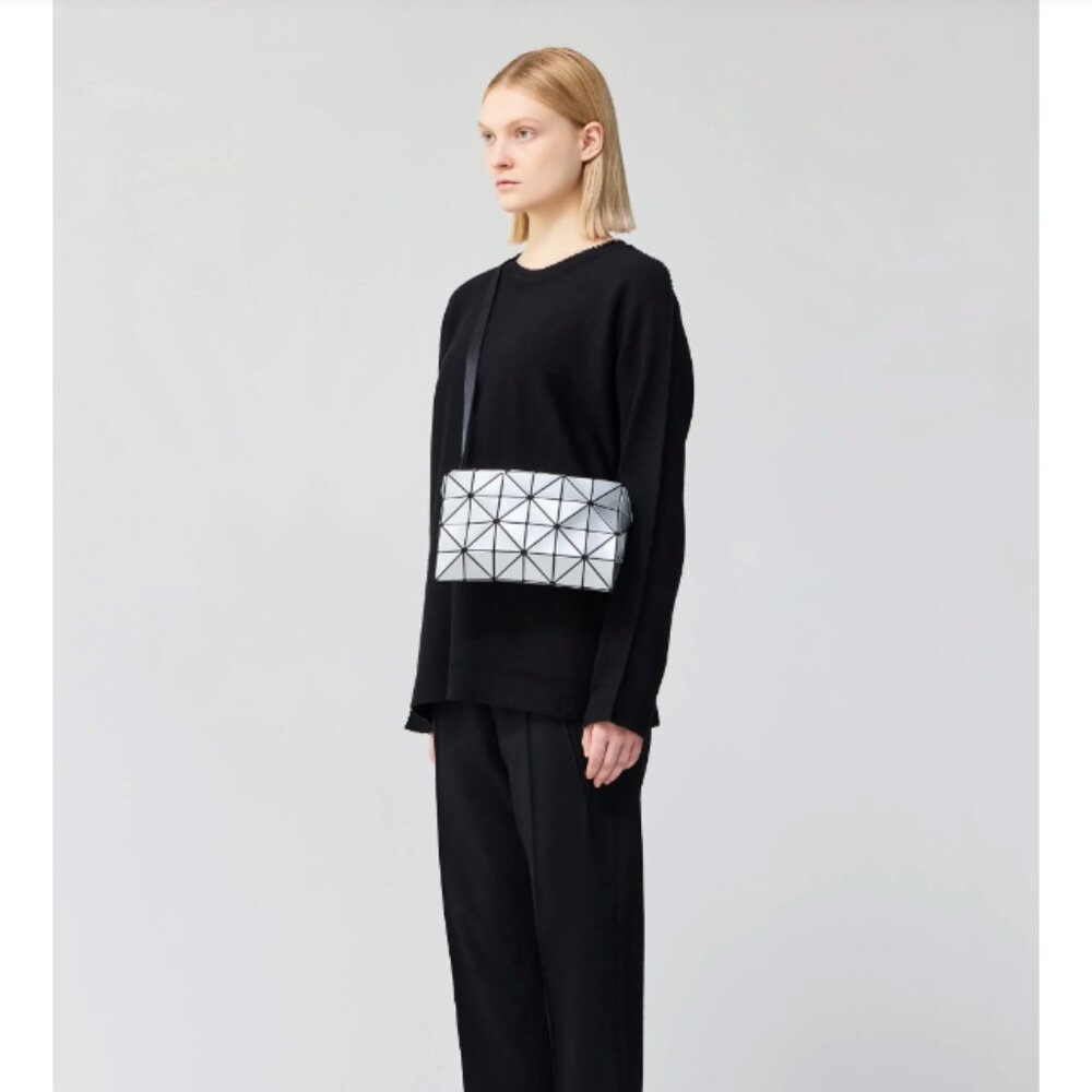 BAO BAO ISSEY MIYAKE CARTON in Silver - Picture 4 of 6